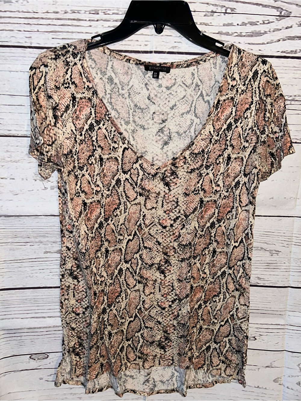 💙Dynamite Snakeskin Shirt